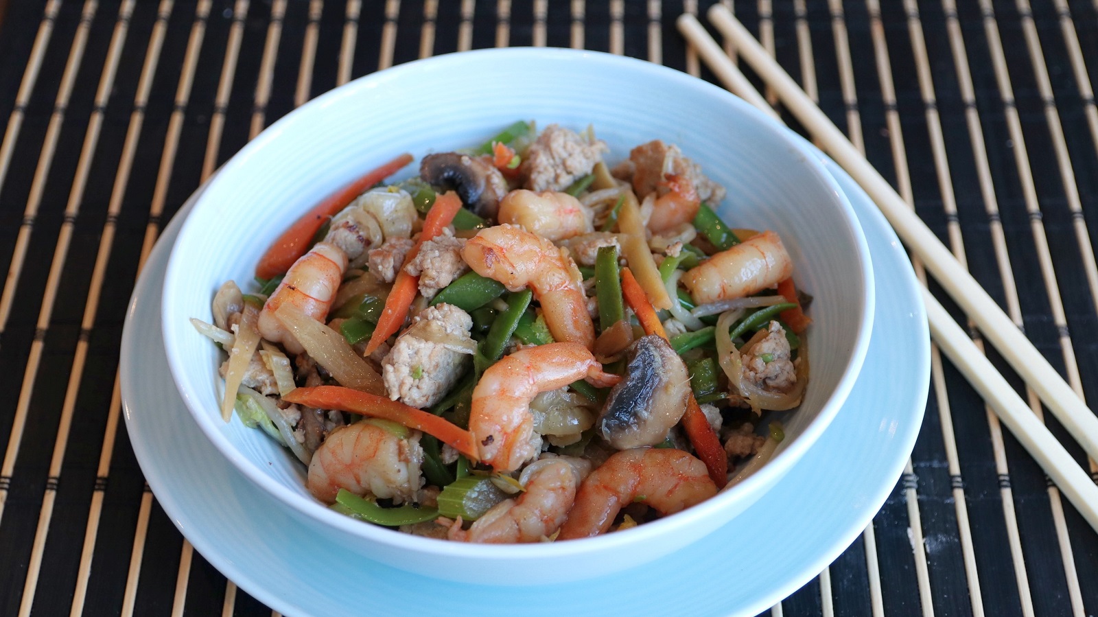 Keto Spring Roll in a Bowl with Shrimp and Pork Keto Meals and Recipes